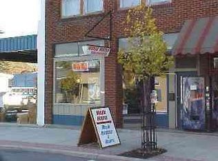204 Park St, Montpelier, OH 43543