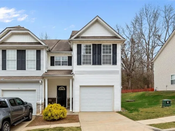 4932 Vireo Dr, Flowery Branch, GA 30542