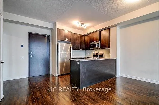 2 bed, $2,600 — Photo 3