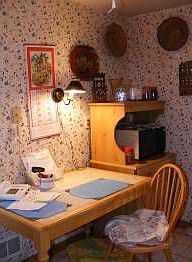 eat in area in kitchen