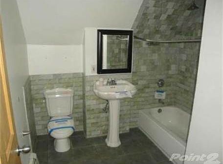 99-b thacher st..4