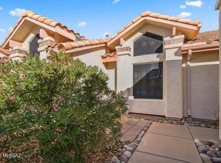 30 E Horizon Cir, Tucson, AZ 85737