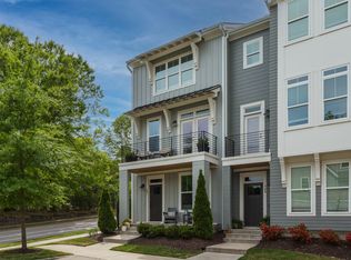 701 Peakland Pl, Raleigh, NC 27604