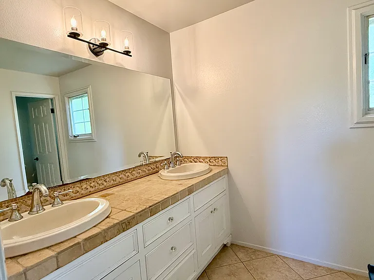 2224 Alamo Pintado Ave — Photo 14