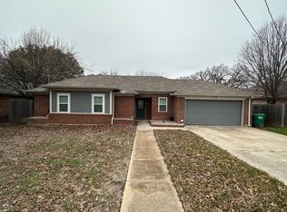 809 Audra Ln, Denton, TX 76209
