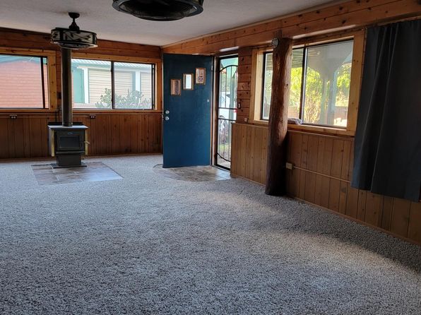 (undisclosed Address)