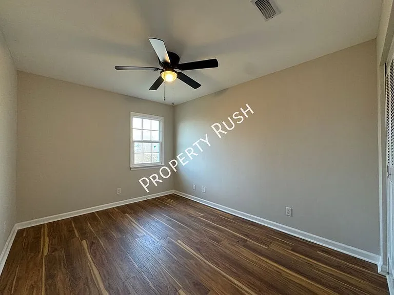 2945 Old Britain Cir — Photo 29