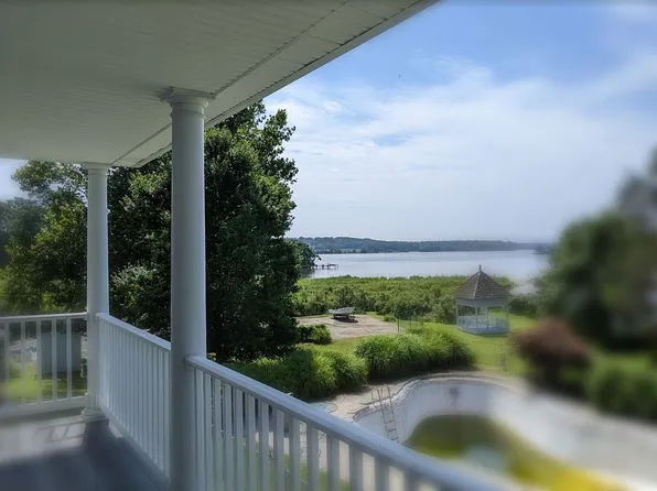 22495 Breton Bay Dr, Leonardtown, MD 20650