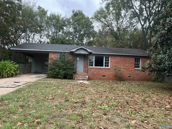 1912 Blue Bird Ave NW, Huntsville, AL 35816