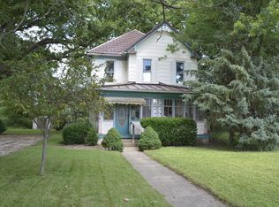 1908 E Main St, Urbana, IL 61802