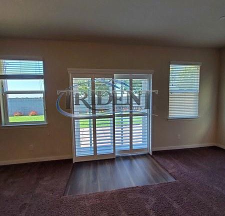 2nd image of 2052 River Wood Dr