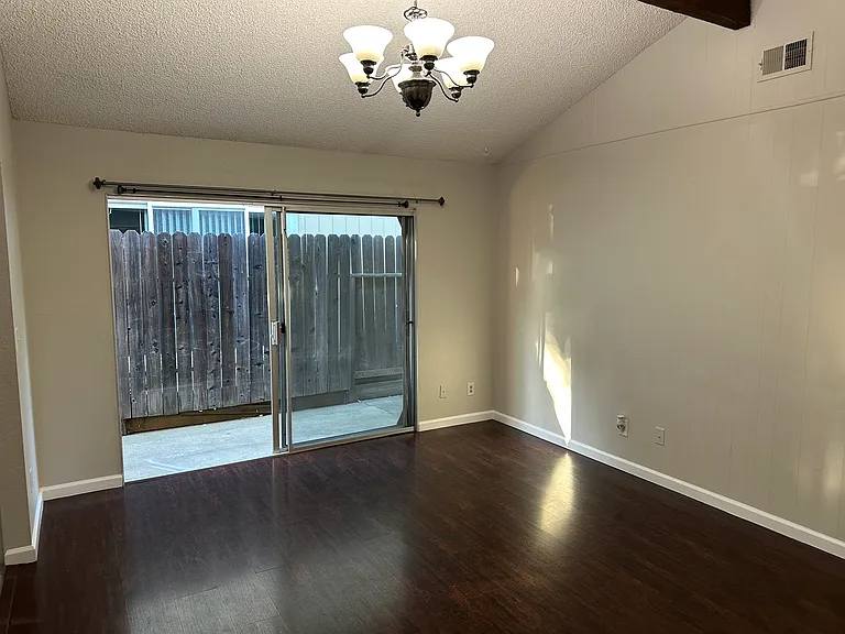6827 Trovita Way #6827 — Photo 6