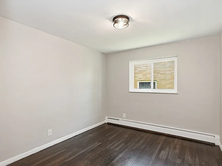 6155 Ridge Ave #2 — Photo 3