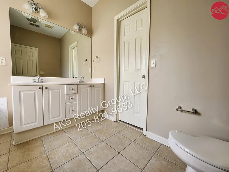 2045 Forest Lakes Ln — Photo 11