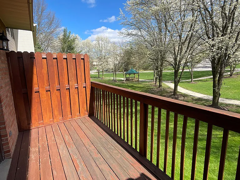 210 Woodhaven Dr — Photo 31