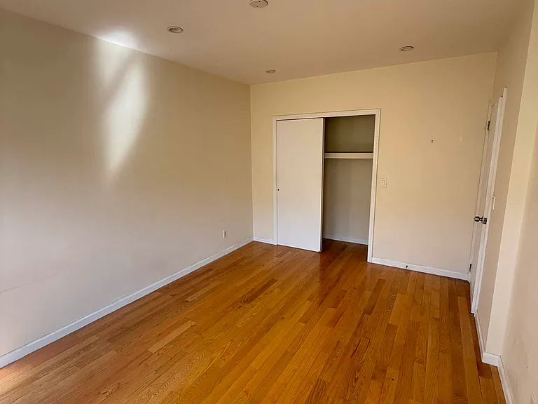 247 Wadsworth Ave #3B — Photo 5