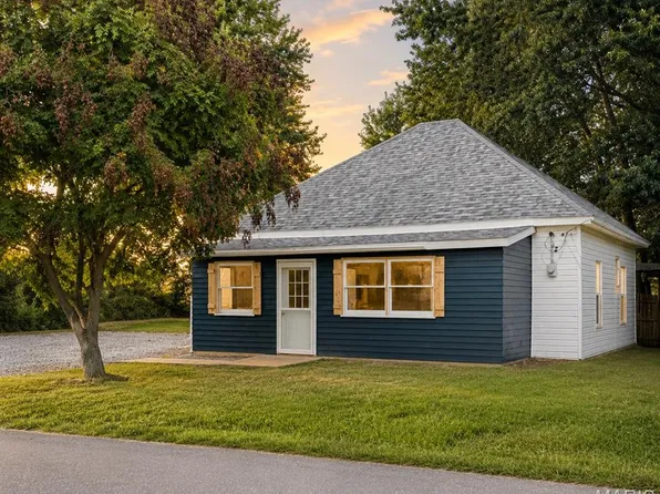 306 Southwest St, Madison, MO 65263