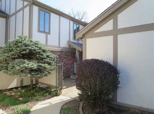 1305 Kingsridge Ct, Normal, IL 61761