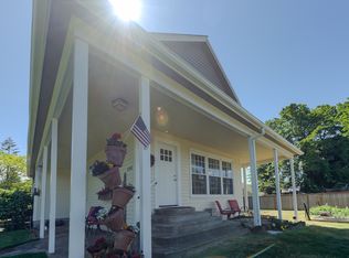 1141 3rd Ave, Seaside, OR 97138