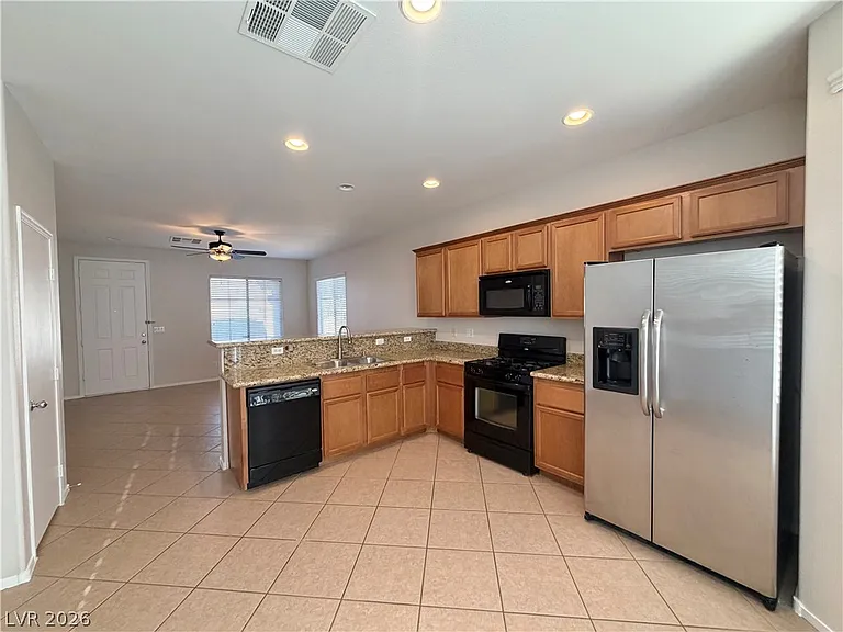 3505 Simmering Sun Ct — Photo 5