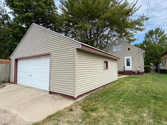 5th image of 3327 Lemuel St