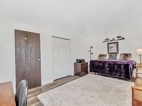 4th image of 11511 Gravenhurst Dr