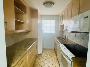 1432 High Point Way NW APT A, Delray Beach, FL 33445
