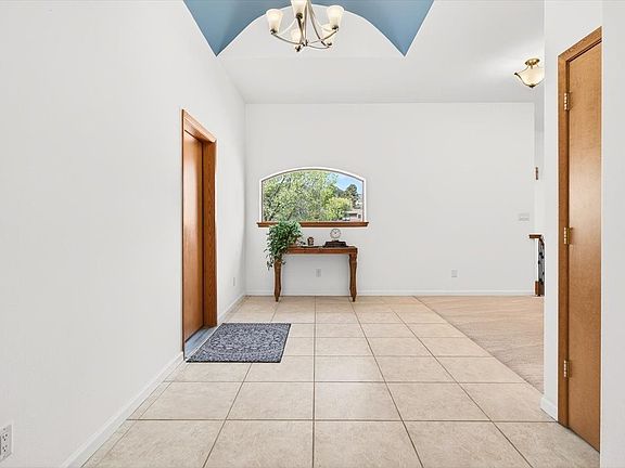 5th image of 4288 Ridgeway Dr