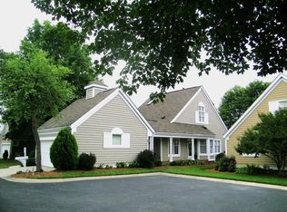 10319 Johns Town Dr, Charlotte, NC 28210