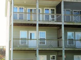 114 Robin Ave #C, Atlantic Beach, NC 28512