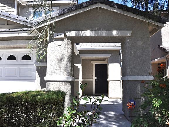 3rd image of 24 Copper Pine Ave