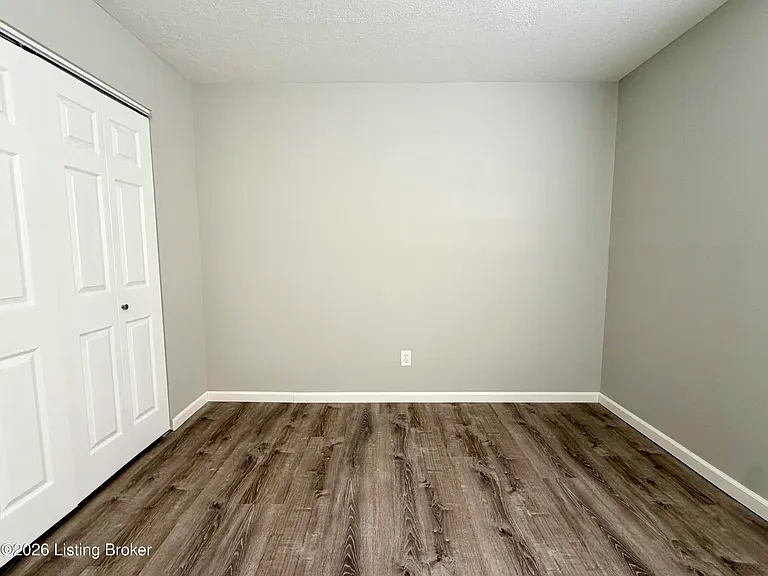1922 Silver St #4 — Photo 7