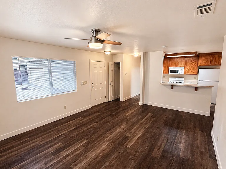 2485 Pillsbury Rd #1-4 — Photo 6