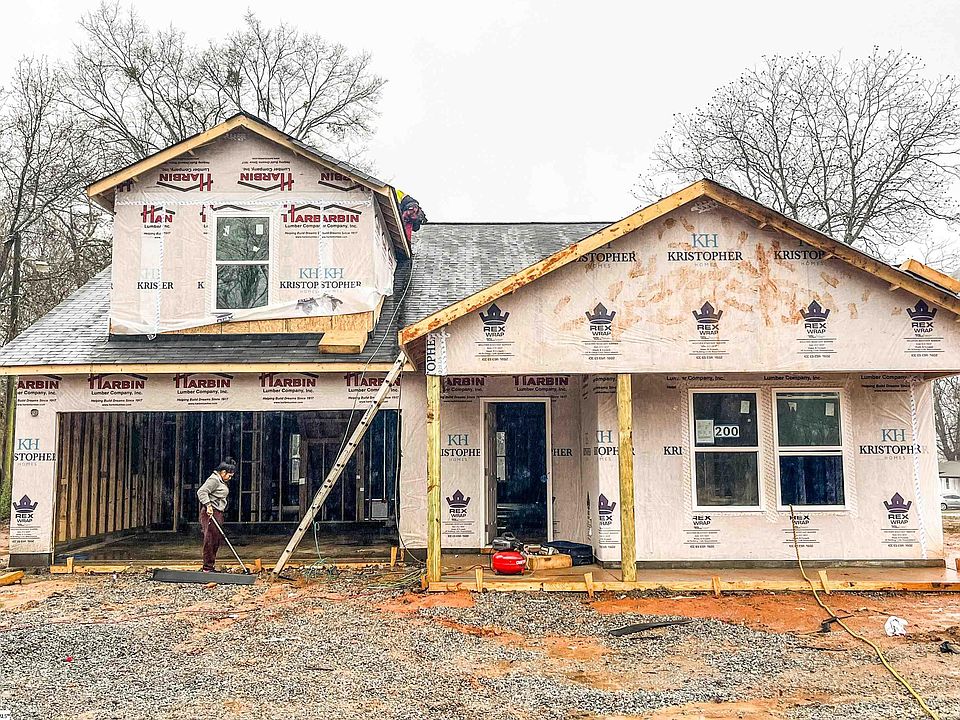 1st image of 200 N Old Laurens Rd