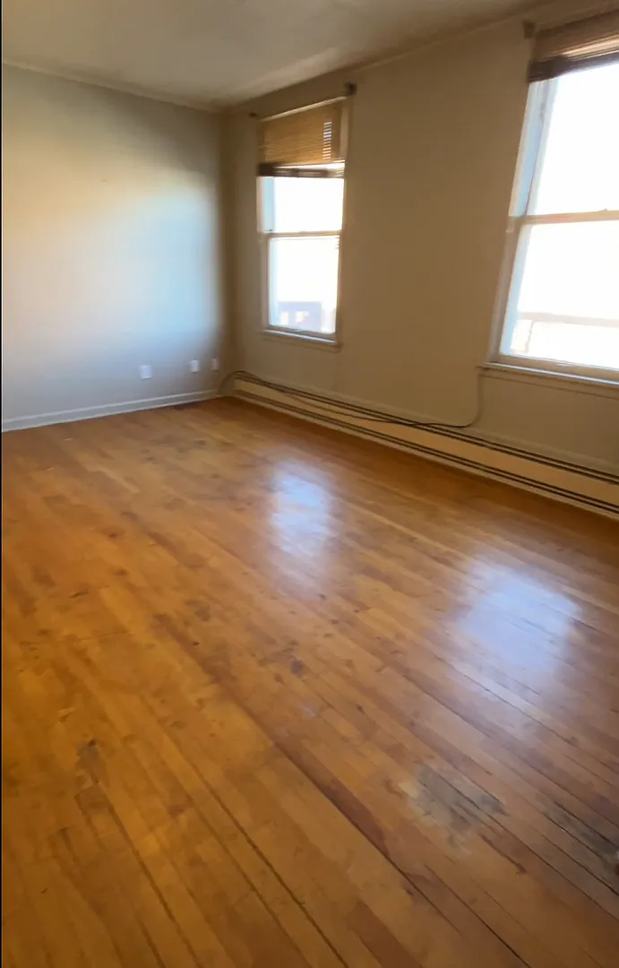 132 W. Main Street — Photo 2