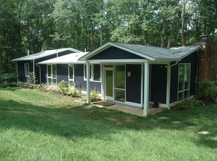 1816 Drury Ln, Alexandria, VA 22307