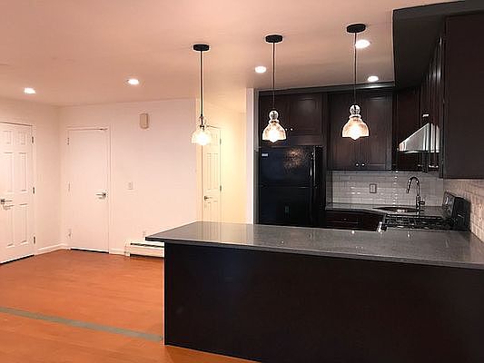 1st image of 675 Bergen St #1