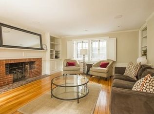 3 Acorn St #1, Boston, MA 02108