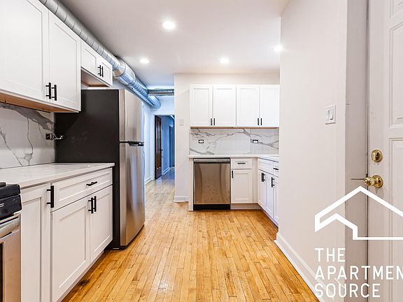 4th image of 3840 W George St #1E
