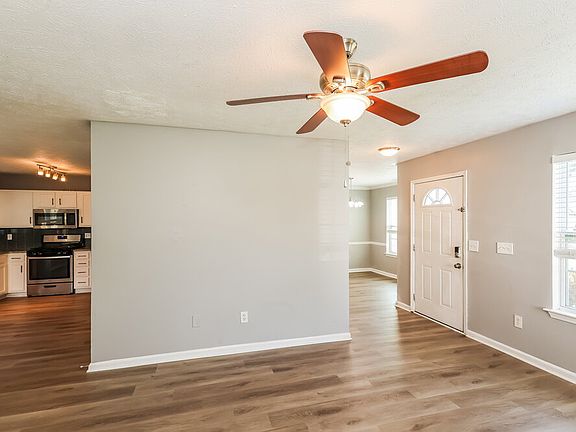 5th image of 1078 Winterbrook Way