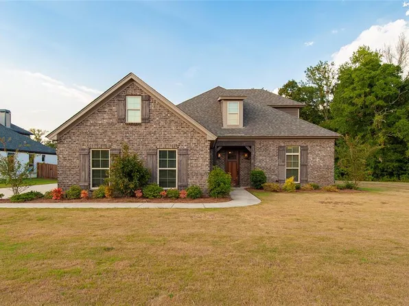 9607 Challis Dr, Pike Road, AL 36064