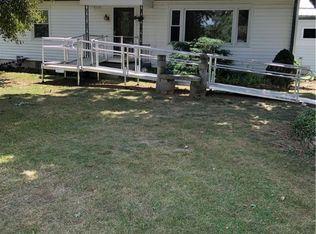 1410 Main St, Dresden, OH 43821