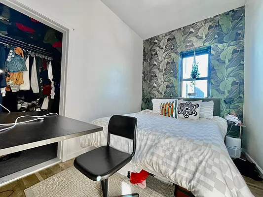 Rented by Corcoran | media 7