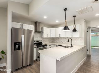 2823 N 49th Pl, Phoenix, AZ 85008