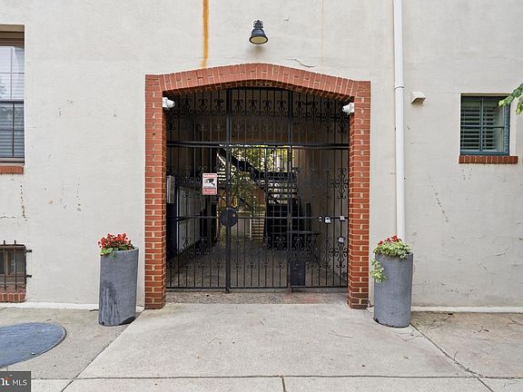2nd image of 2308 Naudain St #B