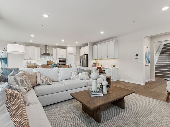 7th image of this home