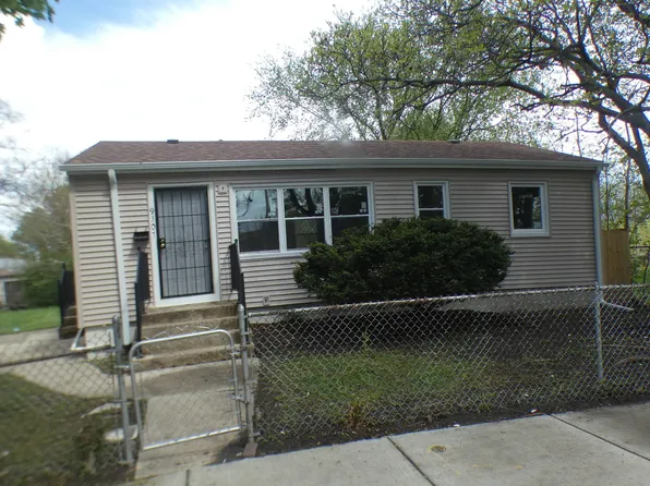 9307 S La Salle St, Chicago, IL 60620