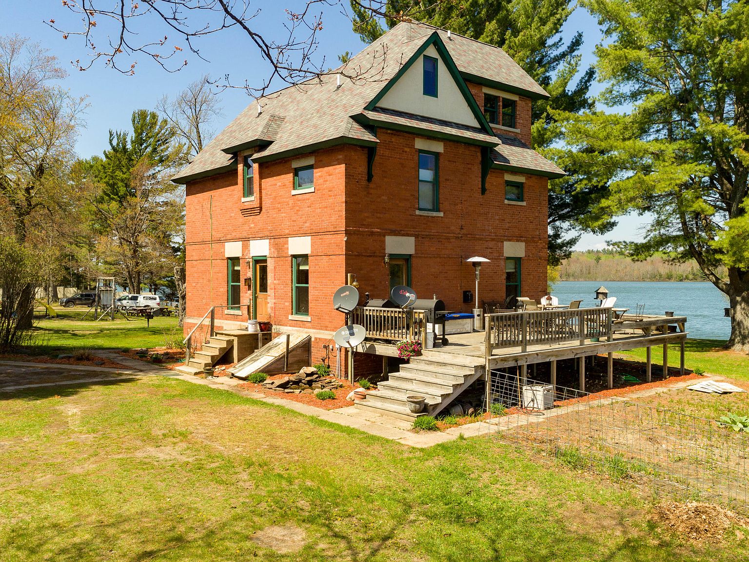 11963 S Homestead Rd Sault Sainte Marie Mi 49783 Mls 19 524 Zillow