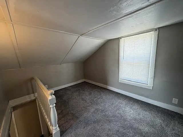 419 W Washington St — Photo 5