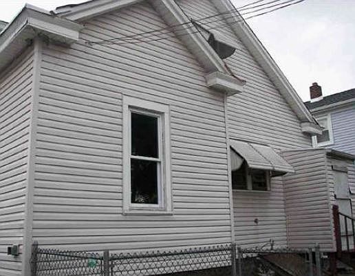 2nd image of 131 Barricklo St